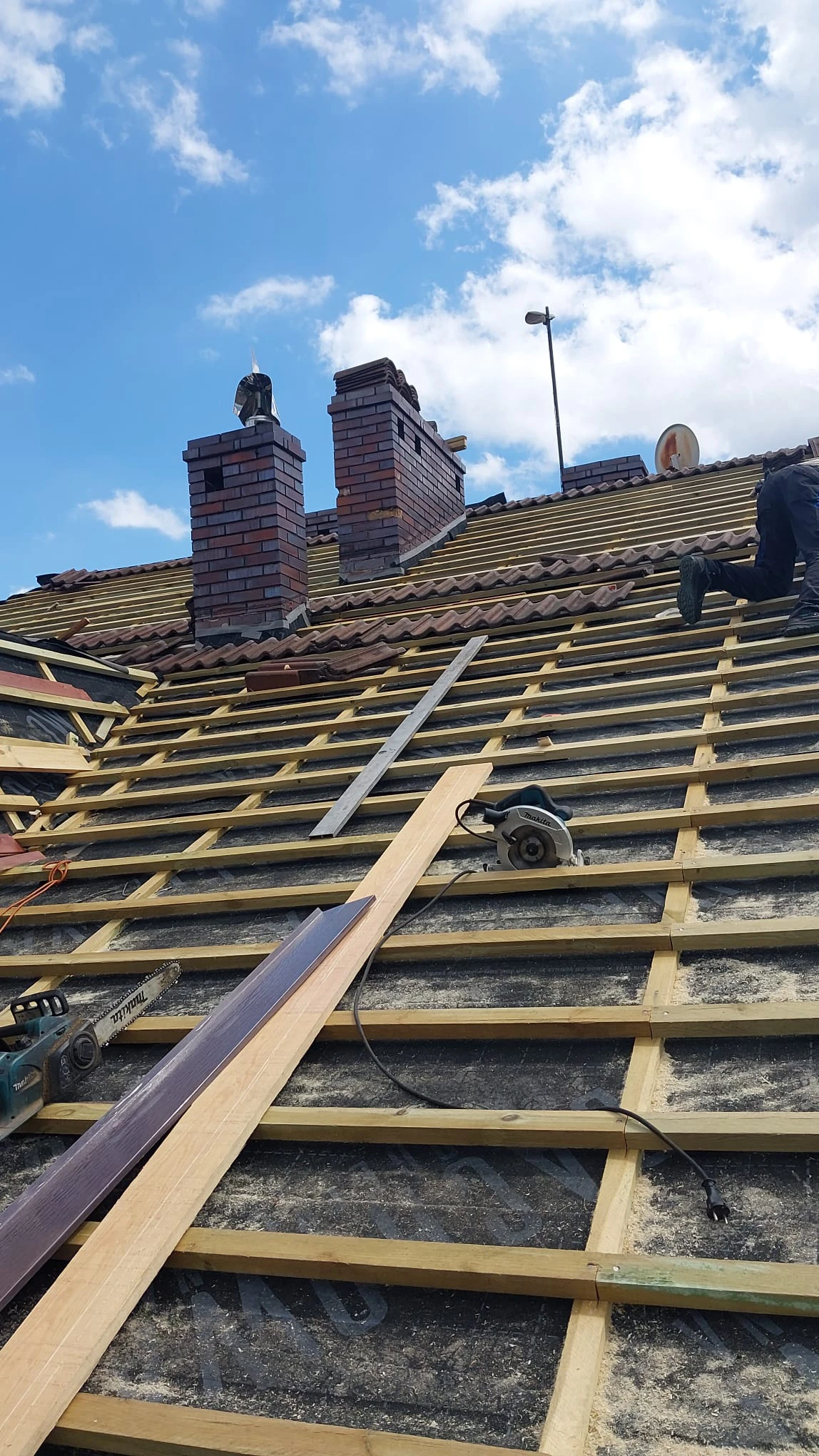 realizacja-dekarska-16-remont-dachu